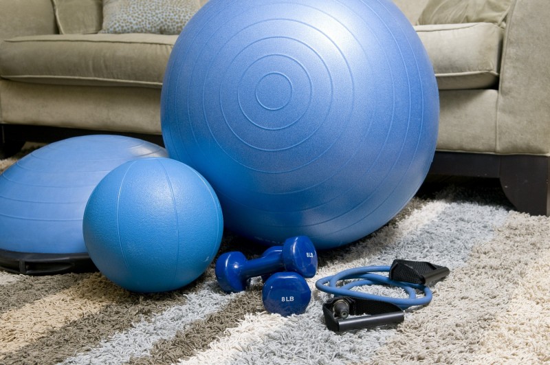 Dicas de Saúde - Faça exercícios em casa!